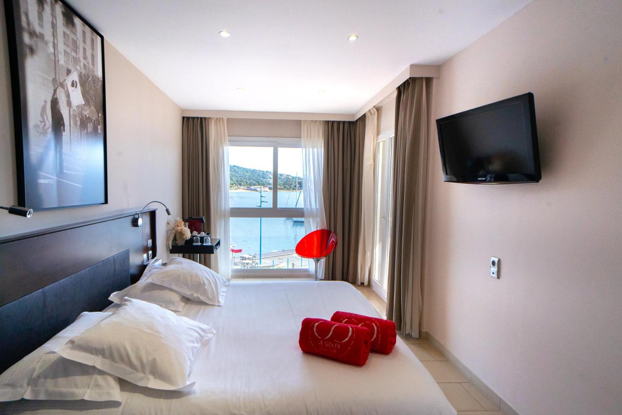 Le Golfe Hotell Porto Pollo Eksteriør bilde